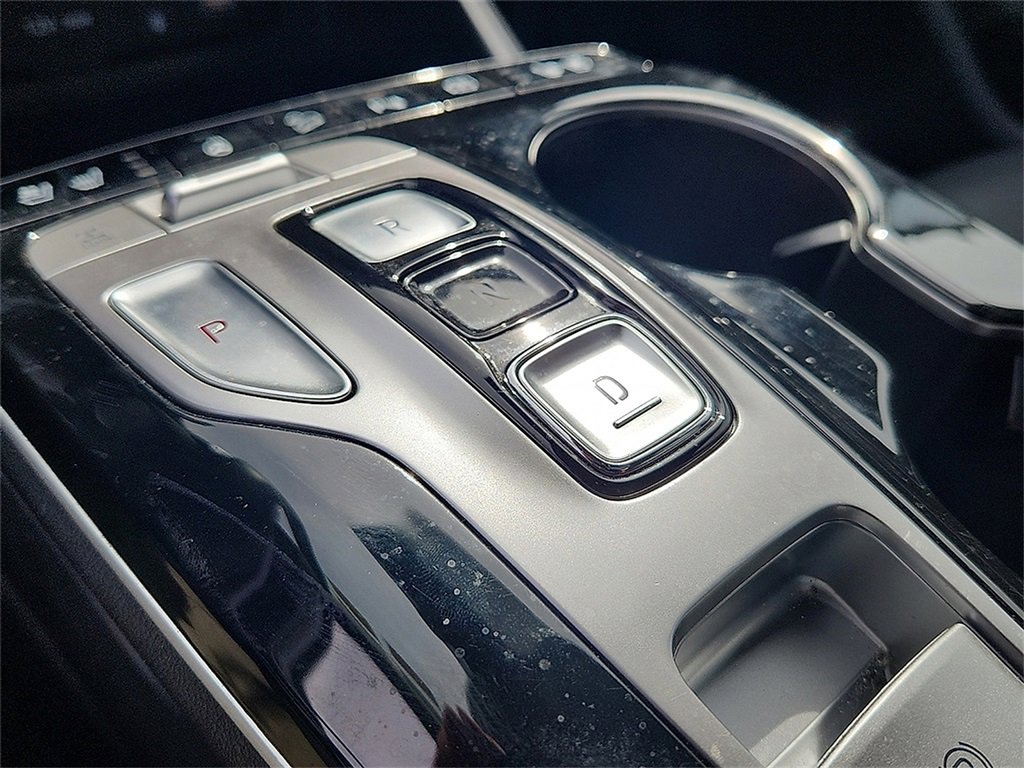 Used 2022 Hyundai Tucson Limited image 16