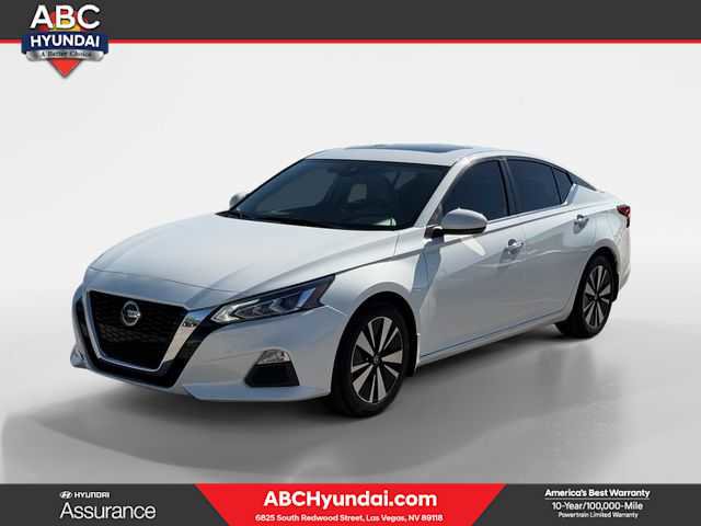 Used 2021 Nissan Altima 2.5 SV w/ SV Premium Package