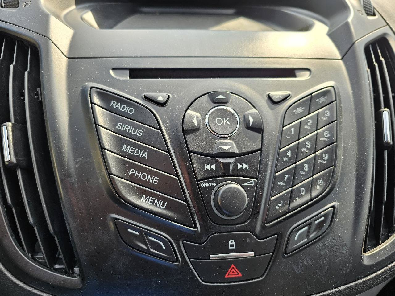 Used 2013 Ford Escape SE AWD/4WD image 17