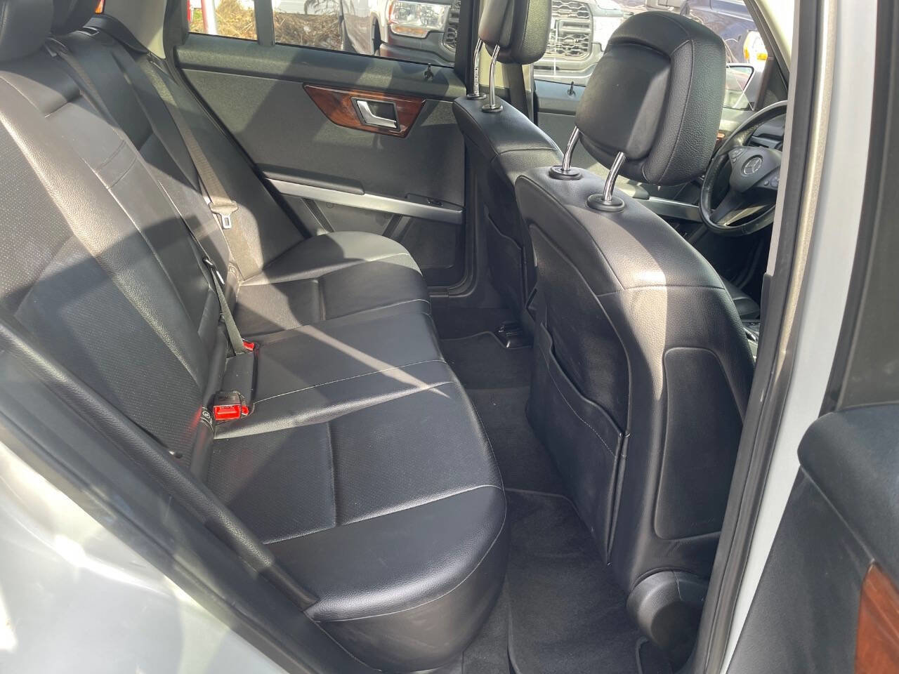 Used 2012 Mercedes-Benz GLK 350 4MATIC image 28