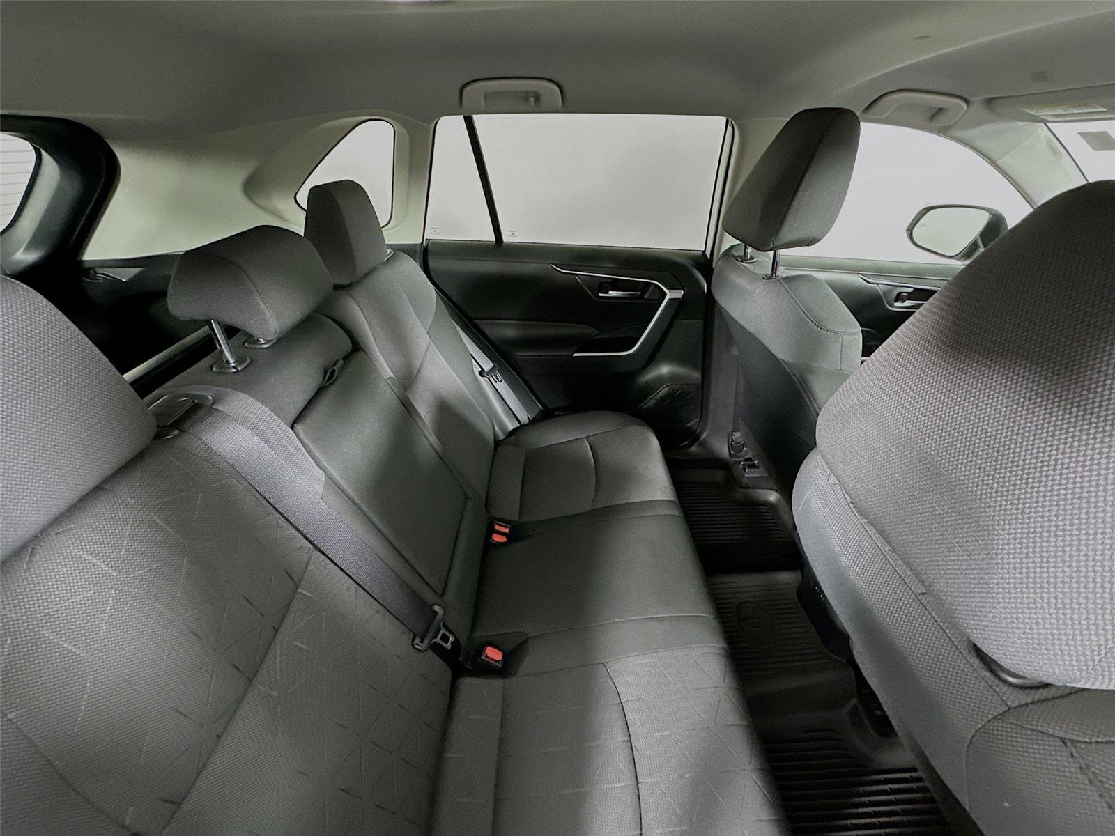 Certified 2025 Toyota RAV4 XLE image 25