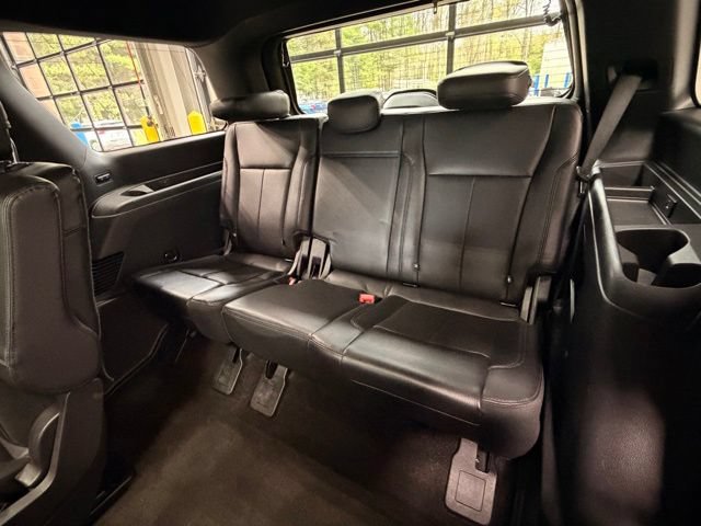 Used 2020 Ford Expedition XLT w/ Equipment Group 202A AWD/4WD image 20