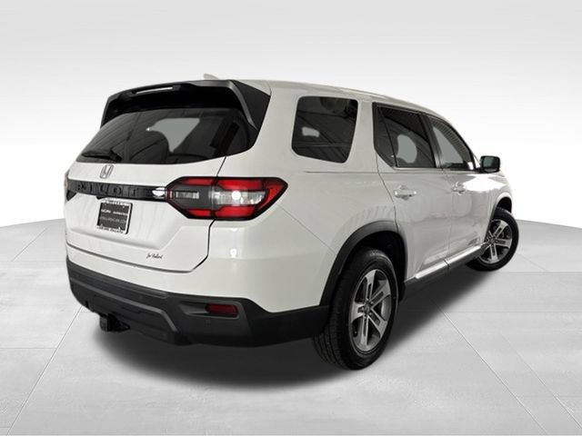 Used 2023 Honda Pilot EX-L image 7