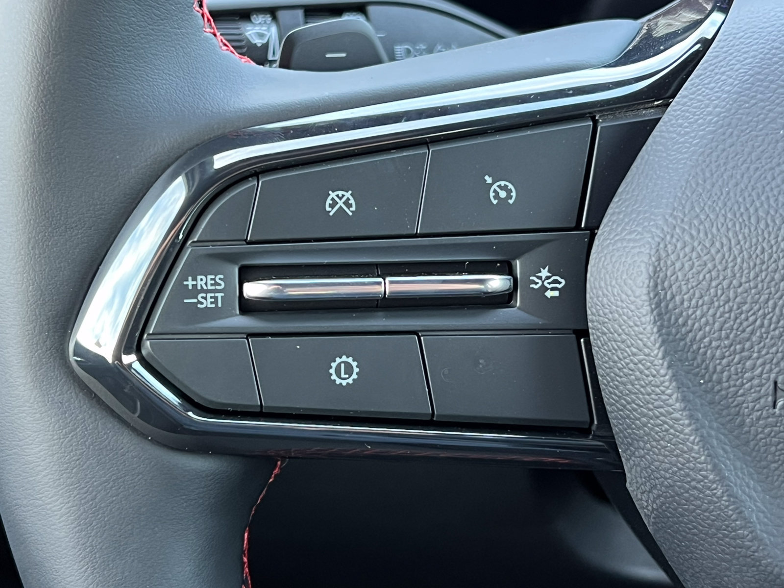 New 2027 Chevrolet Equinox RS w/ Safety and Technology Package AWD/4WD image 20