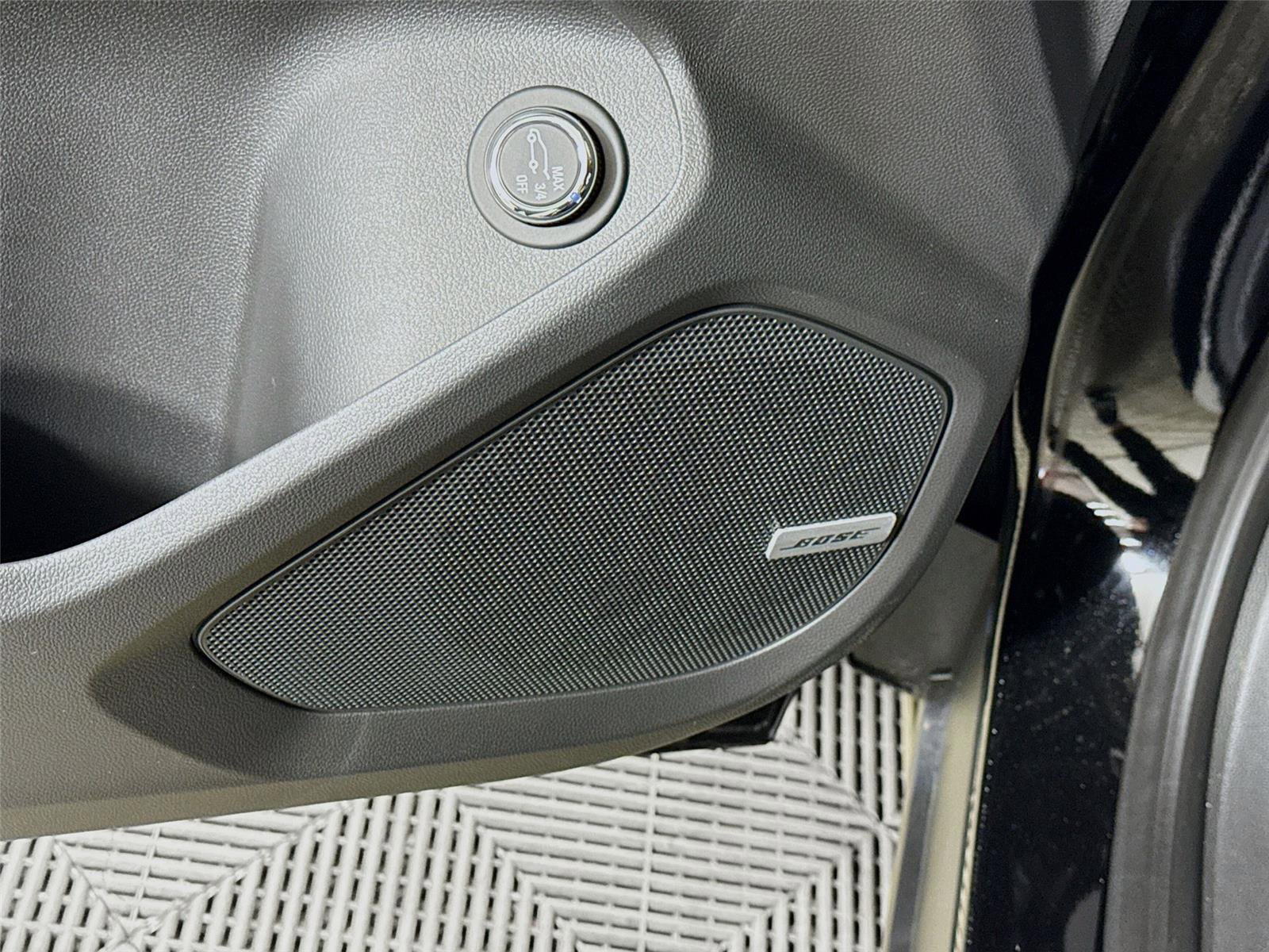 New 2026 Chevrolet TrailBlazer RS w/ Convenience Package AWD/4WD image 13