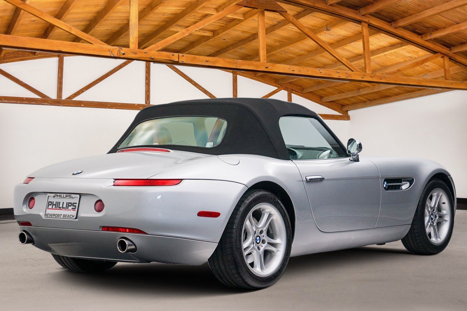Used 2003 BMW Z8 RWD image 6