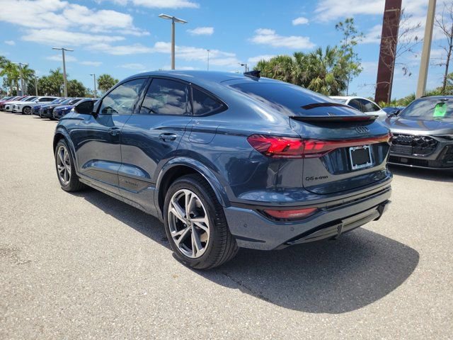 New 2027 Audi Q6 e-tron Prestige AWD/4WD image 4