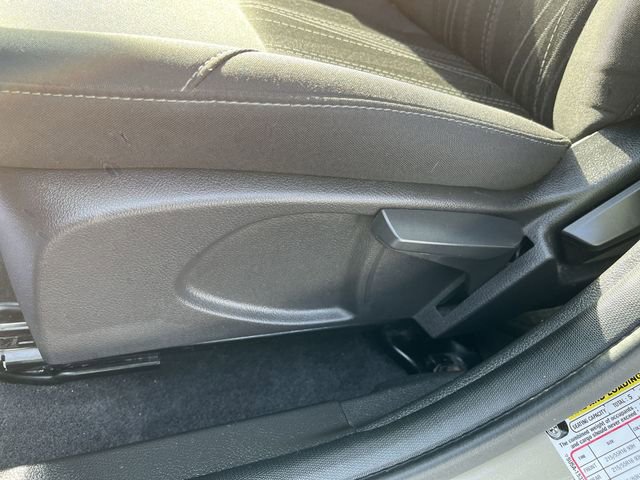 Used 2016 Ford Focus SE FWD image 15