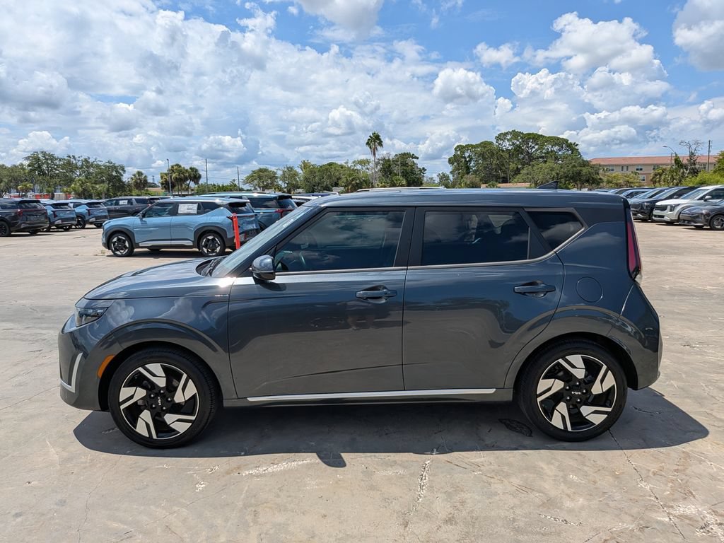 Certified 2023 Kia Soul GT-Line FWD image 5