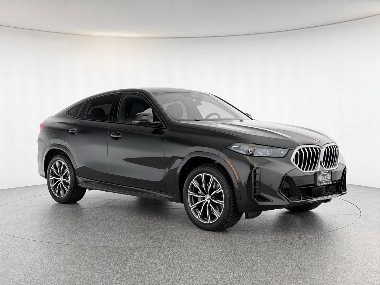 Used 2026 BMW X6 xDrive40i w/ Climate Comfort Package image 7
