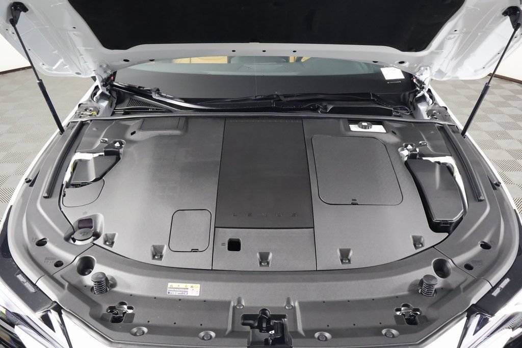 New 2026 Lexus ES 350e w/ Convenience Package FWD image 9