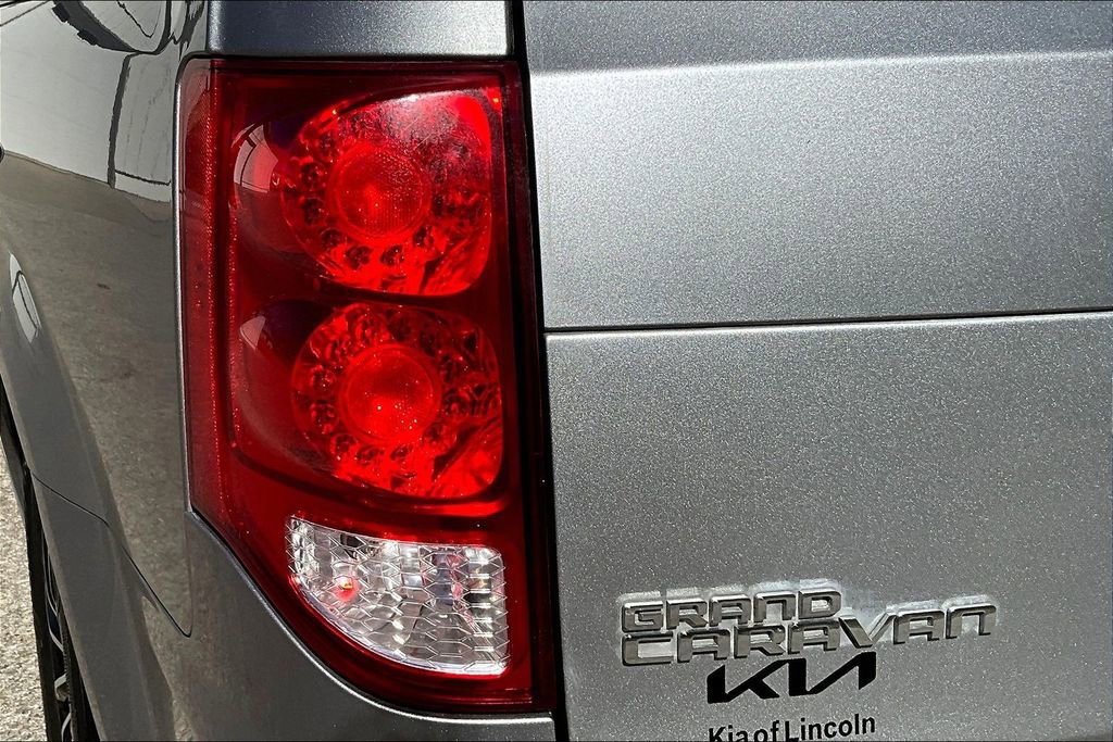 Used 2017 Dodge Grand Caravan GT image 20