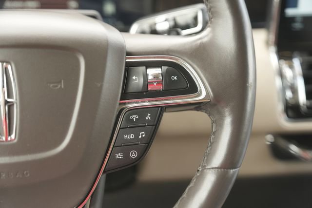 Used 2023 Lincoln Navigator L Reserve image 25