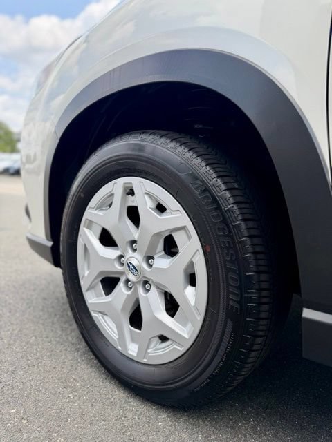 Used 2023 Subaru Forester AWD/4WD image 8