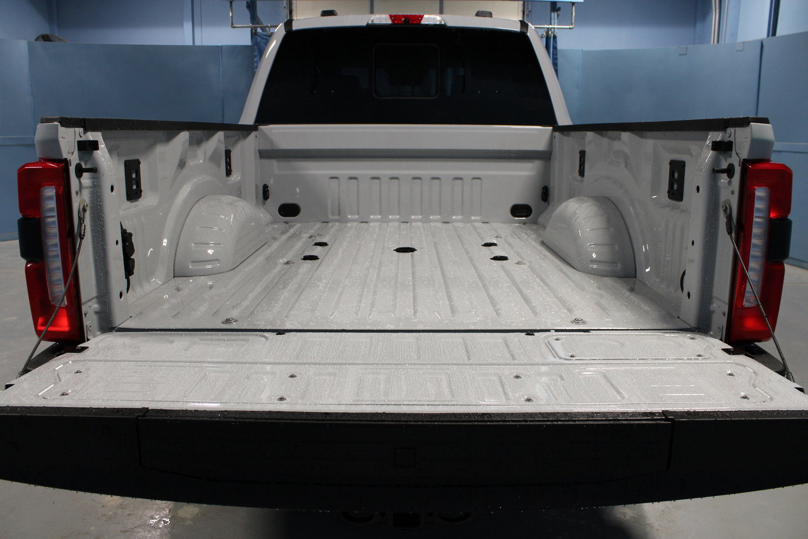 New 2025 Ford F350 Lariat w/ Lariat Ultimate Package image 37