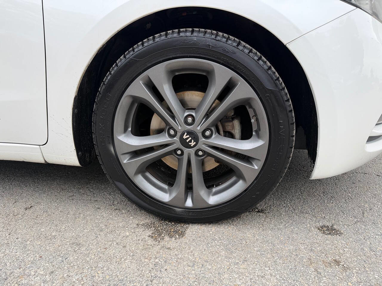 Used 2016 Kia Forte EX FWD image 30