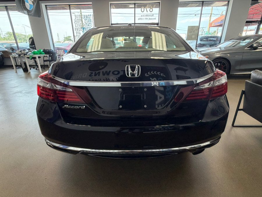 Used 2017 Honda Accord EX-L image 14