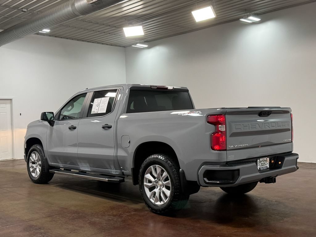 Used 2024 Chevrolet Silverado 1500 Custom AWD/4WD image 4