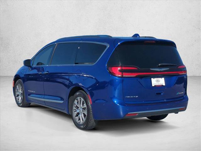 Used 2021 Chrysler Pacifica Pinnacle FWD image 8
