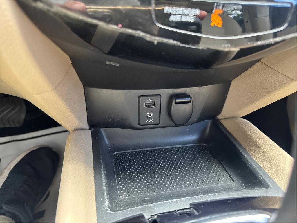 Used 2017 Nissan Rogue S w/ S Appearance Package image 29