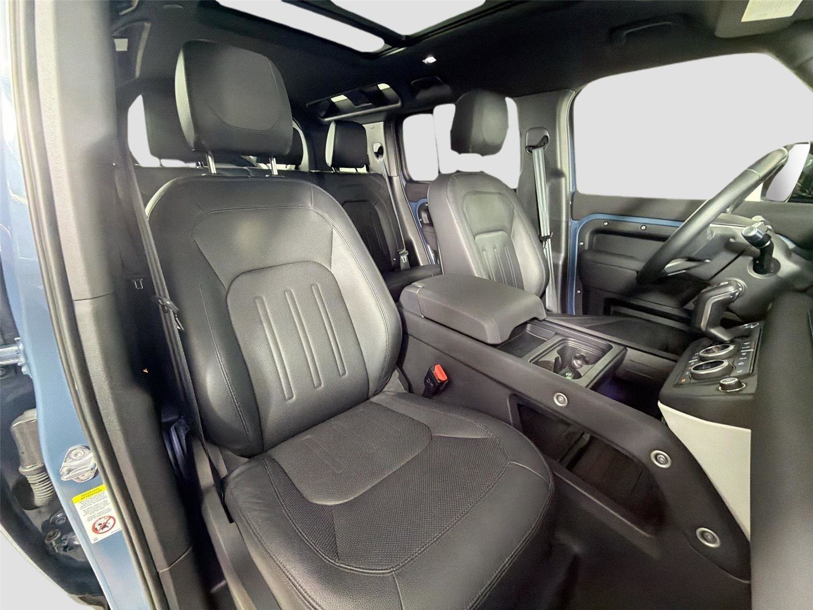 Certified 2021 Land Rover Defender 110 SE AWD/4WD image 28