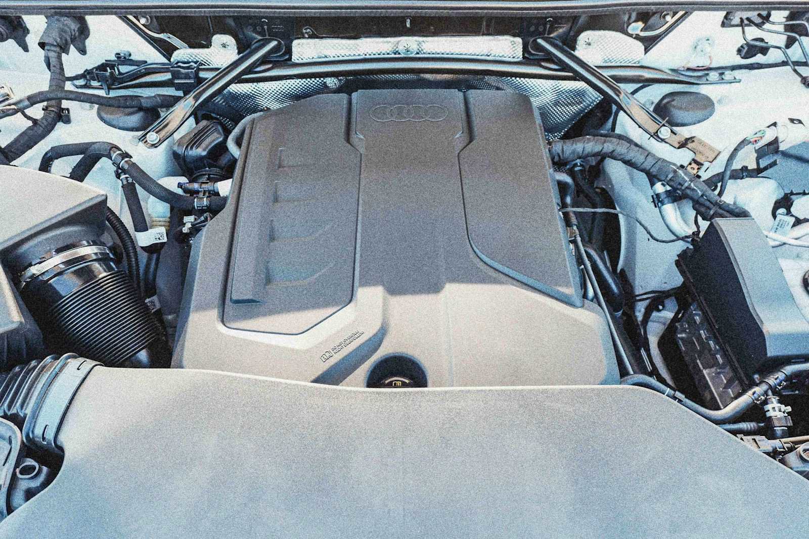 New 2025 Audi Q5 Premium Plus image 26