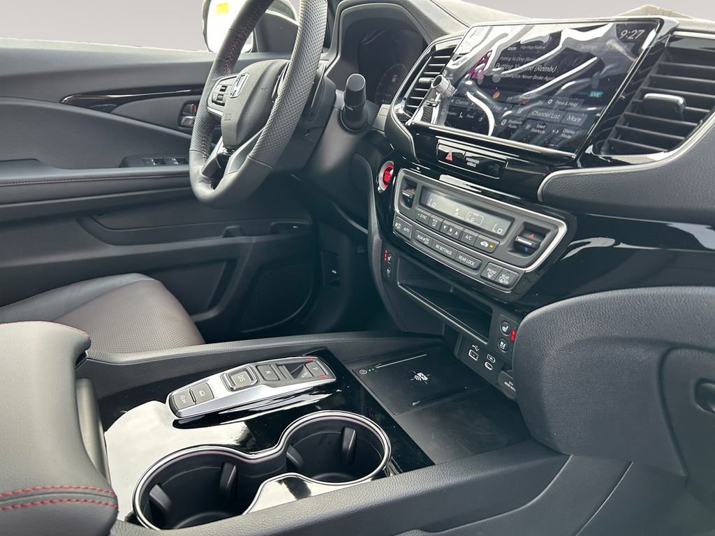 New 2026 Honda Ridgeline Black Edition image 15