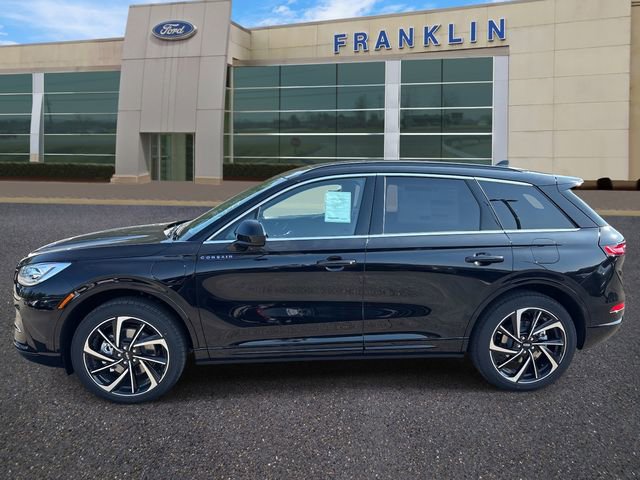 New 2025 Lincoln Corsair Grand Touring image 4