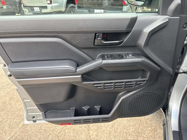 Used 2026 Toyota Tacoma SR5 AWD/4WD image 21