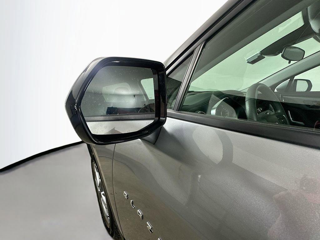 Used 2025 Chevrolet Blazer LT FWD image 37
