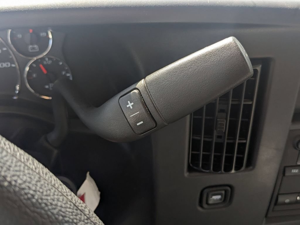 New 2026 GMC Savana 3500 w/ Power Convenience Package RWD image 28