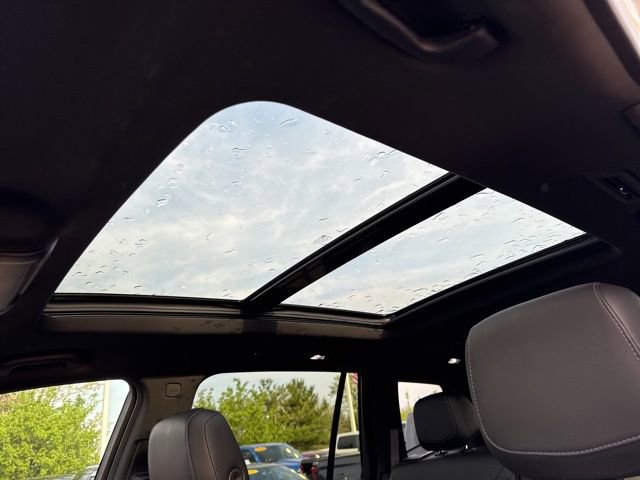 Certified 2024 Cadillac XT6 Sport w/ LPO, Floor Liner Package image 15