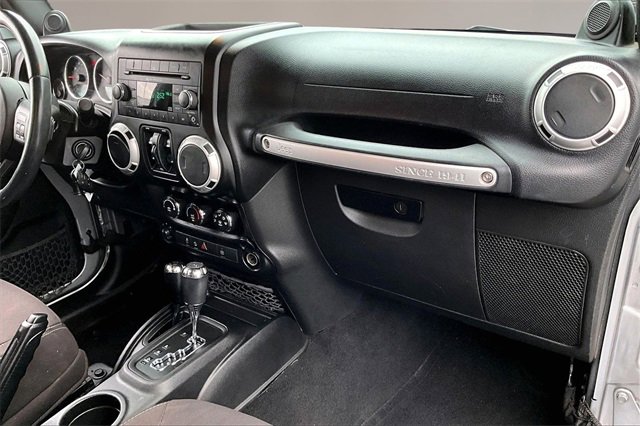 Used 2014 Jeep Wrangler Unlimited Rubicon w/ Dual Top Group image 20