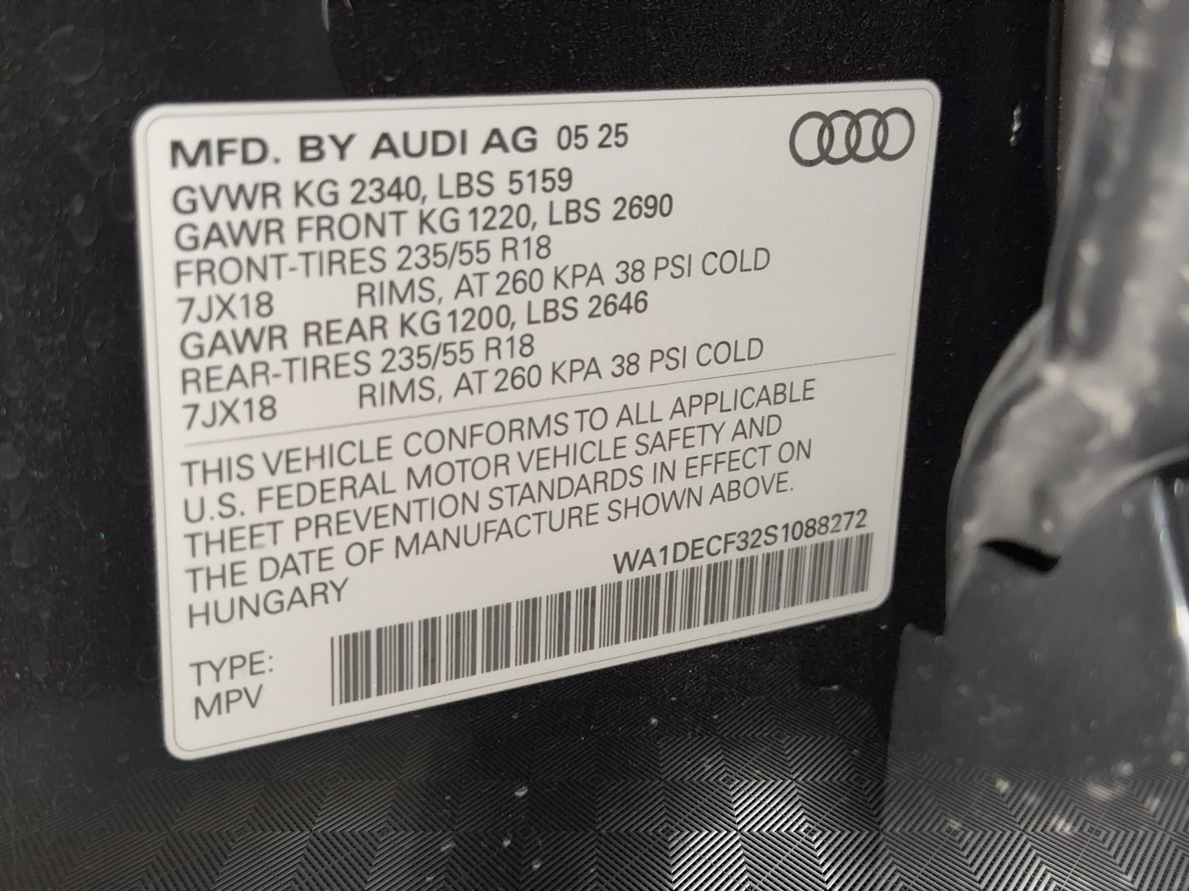 Certified 2025 Audi Q3 2.0T Premium w/ Convenience Package image 27
