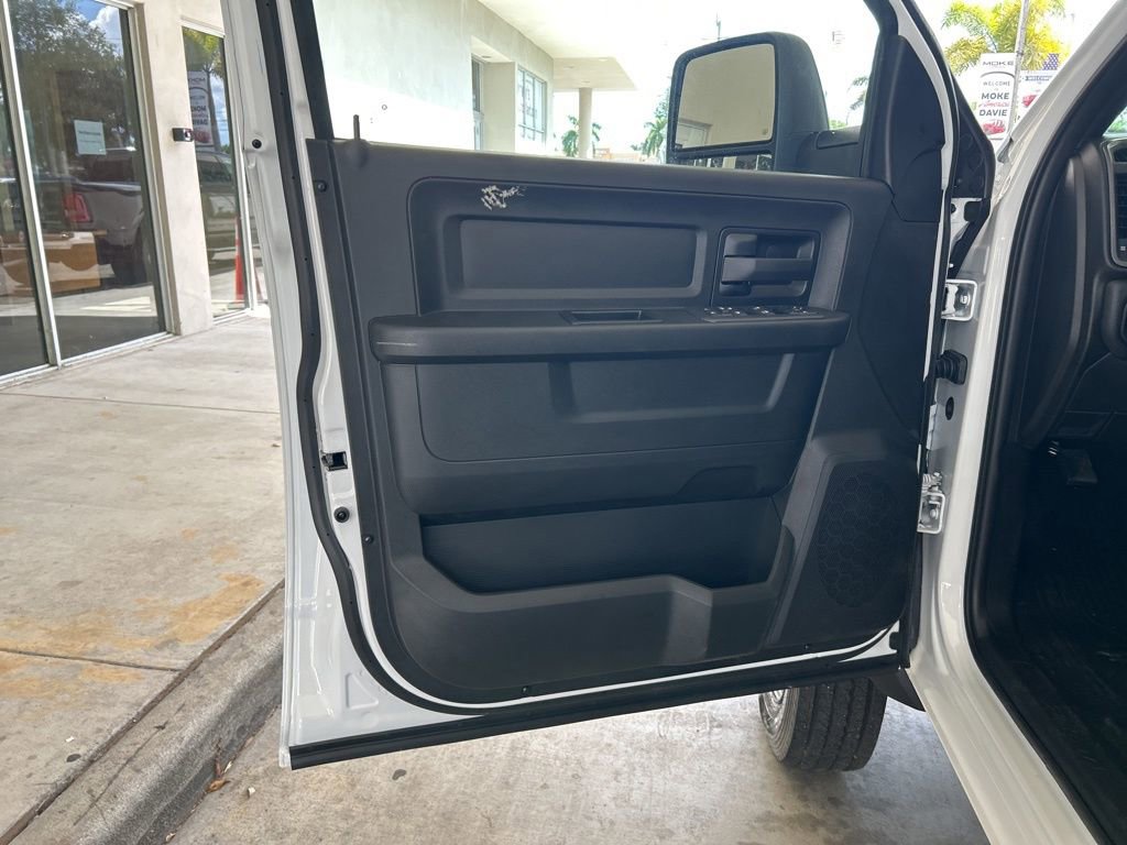 New 2026 RAM 4500 Tradesman image 32