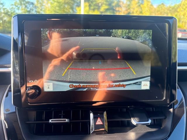 Certified 2025 Toyota Corolla Cross XLE image 36