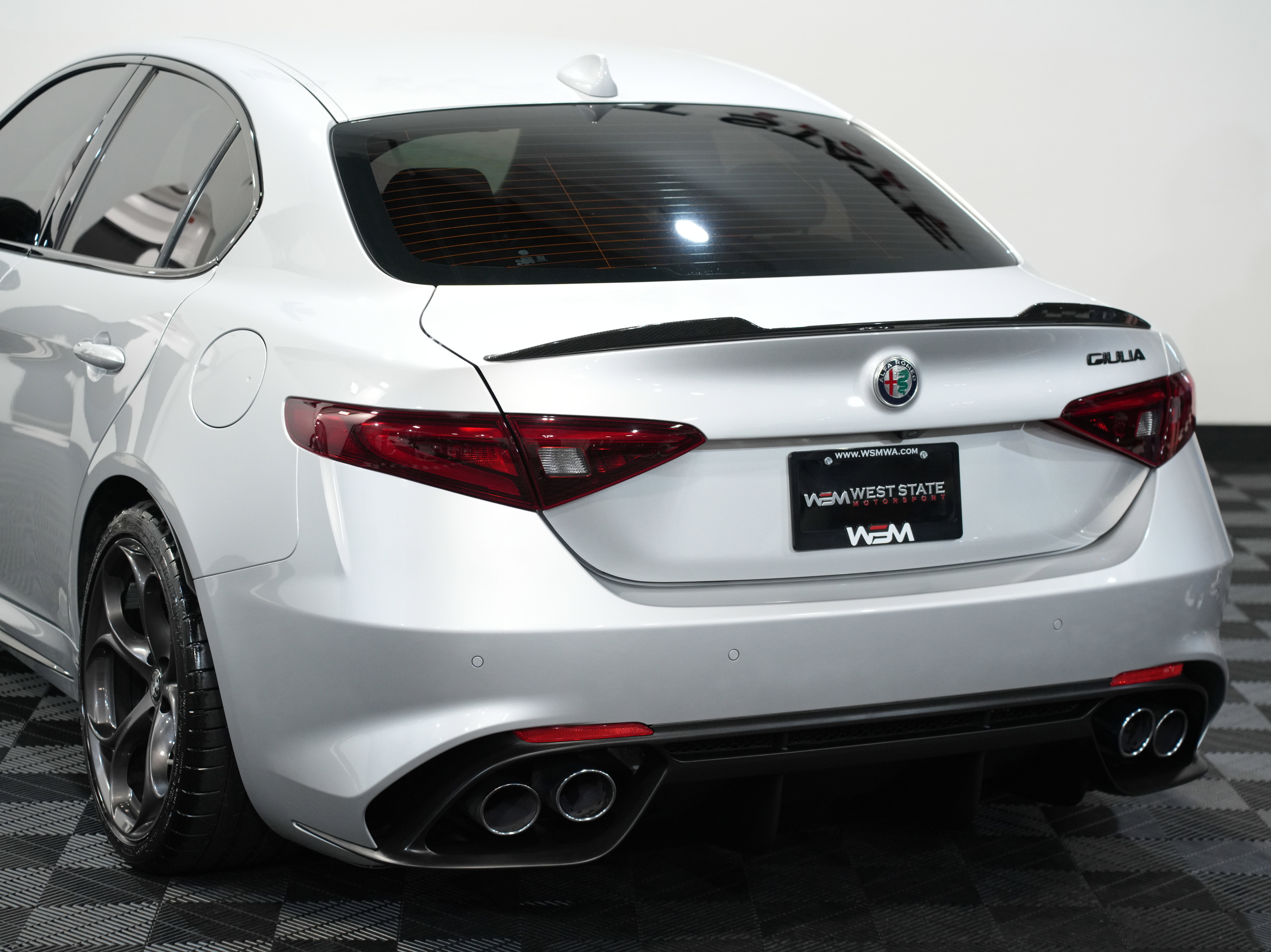 Used 2020 Alfa Romeo Giulia Quadrifoglio w/ Nero Edizione image 16