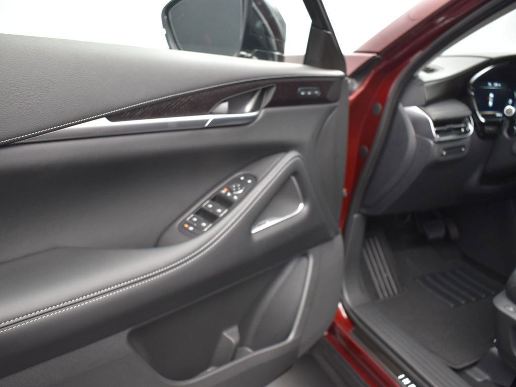 Used 2025 INFINITI QX60 Sensory AWD/4WD image 11