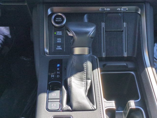 Used 2024 Lexus GX 550 AWD/4WD image 23