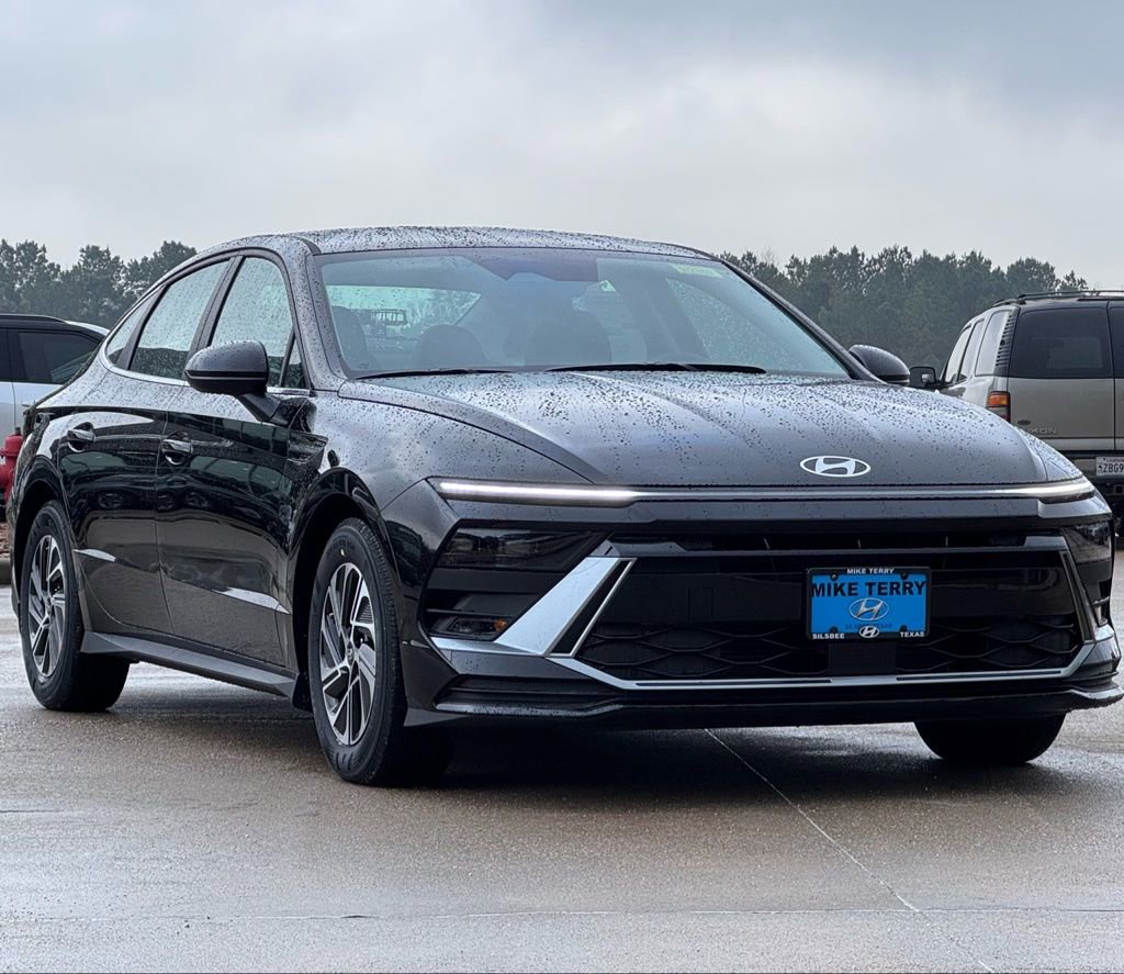 New 2026 Hyundai Sonata Blue FWD image 7