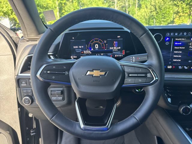Used 2025 Chevrolet Tahoe High Country AWD/4WD image 29