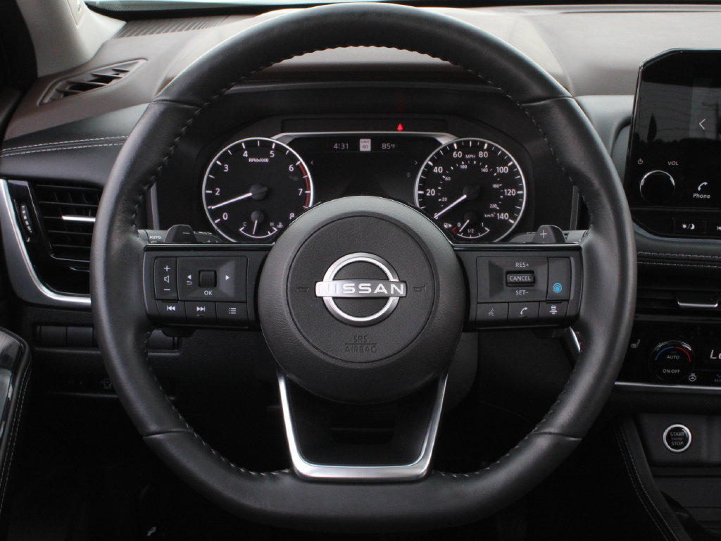 Used 2023 Nissan Rogue SL w/ SL Premium Package FWD image 24