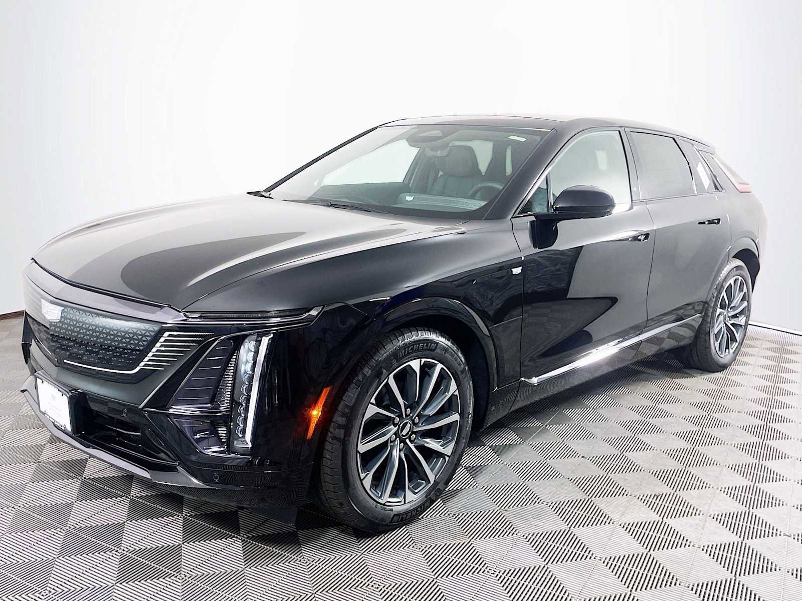 New 2025 Cadillac Lyriq Sport