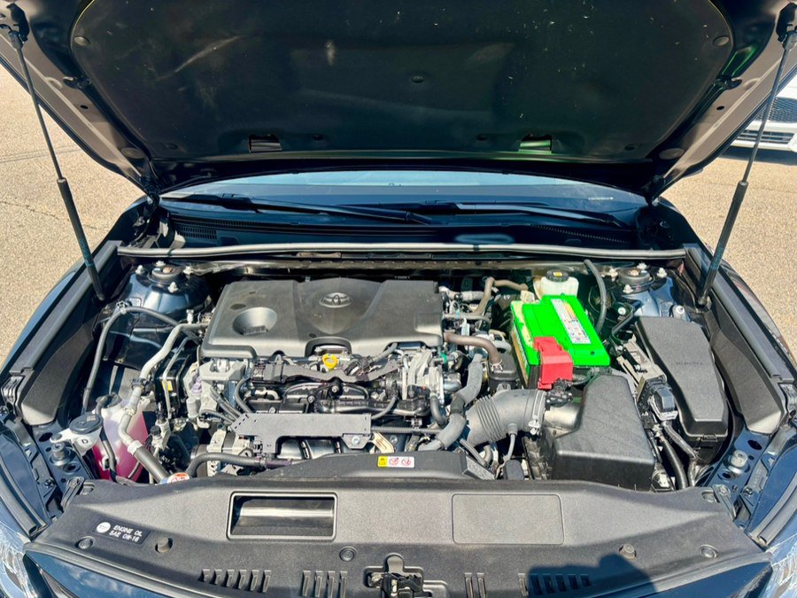 Used 2018 Toyota Camry LE FWD image 29
