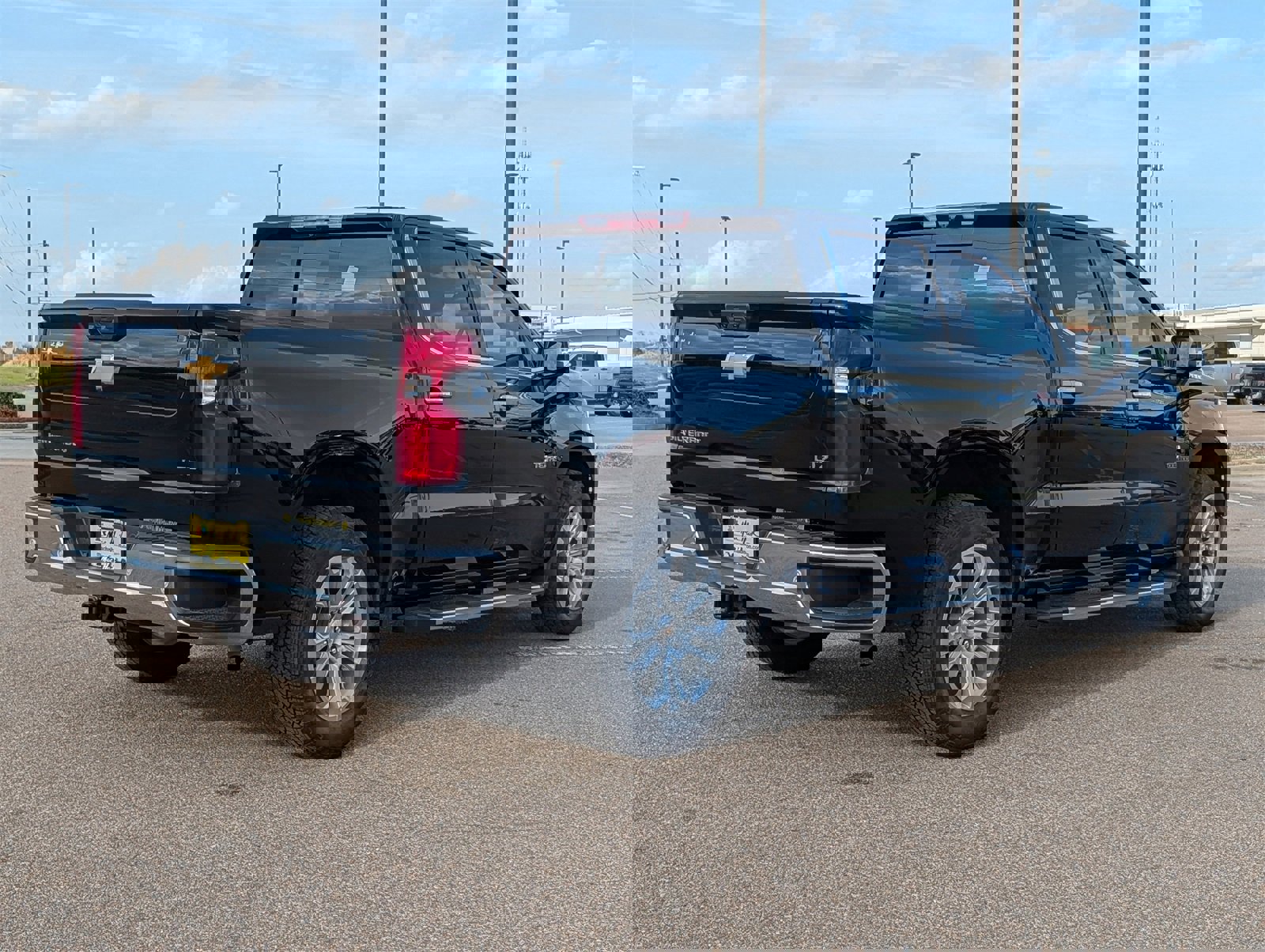 New 2026 Chevrolet Silverado 1500 LTZ w/ LTZ Premium Texas Edition image 4