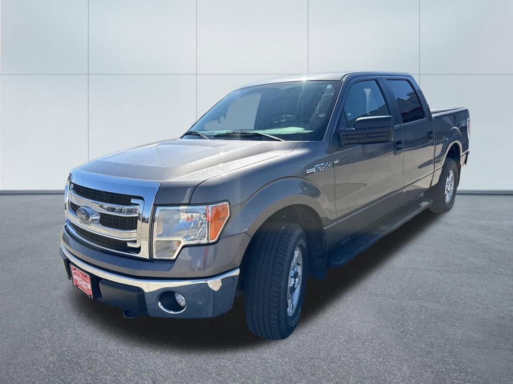Used 2014 Ford F150 XLT w/ Trailer Tow Package image 3