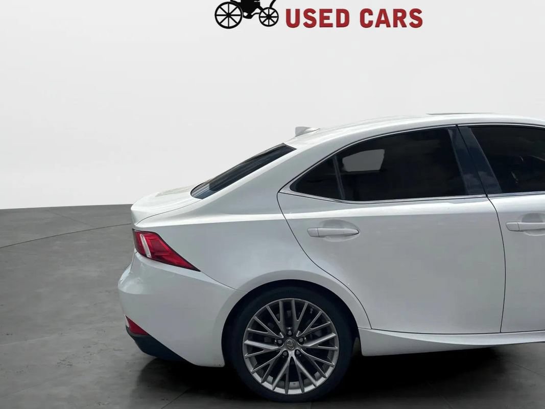 Used 2015 Lexus IS 250 AWD w/ Navigation System Package image 4