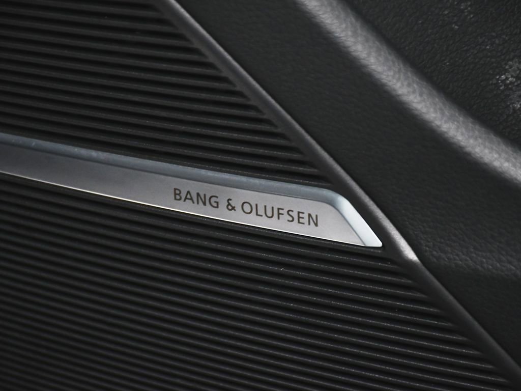 Used 2021 Audi SQ7 Premium Plus w/ Executive Package image 20