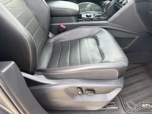 Used 2019 Volkswagen Atlas SEL Premium AWD/4WD image 12