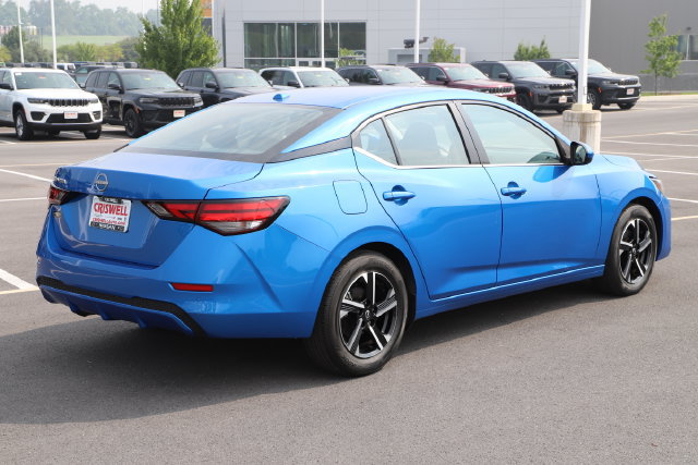 Used 2025 Nissan Sentra SV FWD image 6